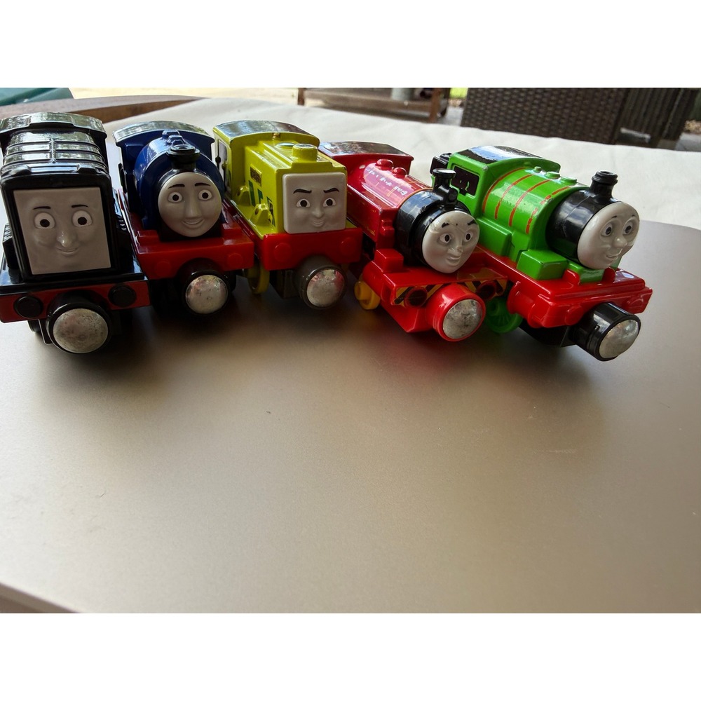 Thomas & Friends Take-n-Play 5 Train Lot Percy Victor Diesel Scruff Handel